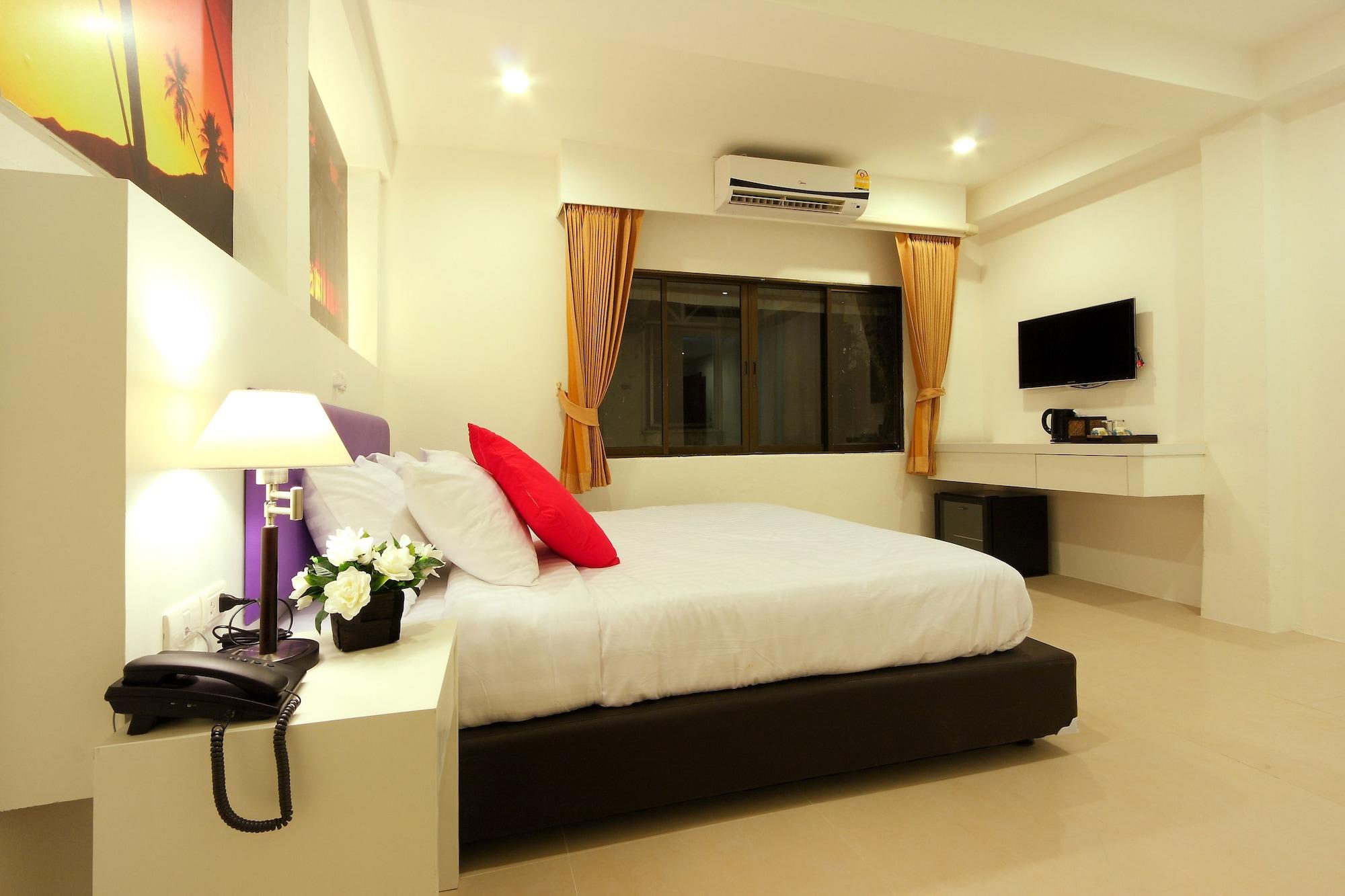 Armoni Khách sạn 3*